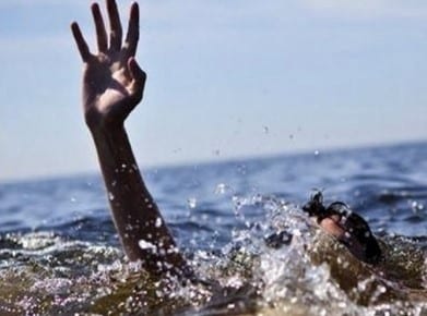 arti mimpi tenggelam di laut